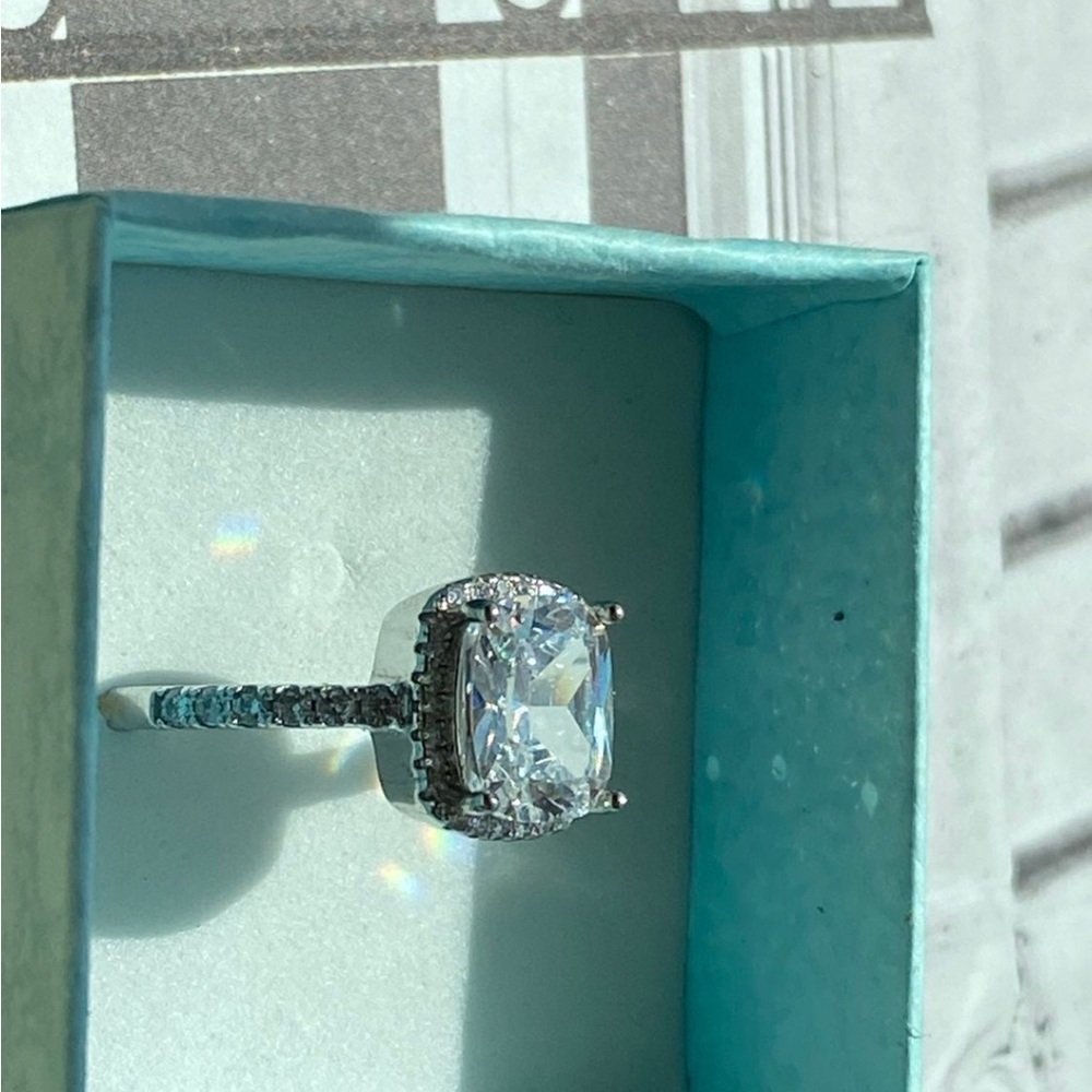 Sterling Silver Ring with cubic zircon stones 💫🩵💍 - Picture 5 of 5